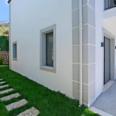 Villa Montana 1